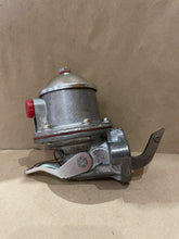 Load image into Gallery viewer, 461-137 HFP137 DIESEL FUEL LIFT PUMP HYSTER, LEYLAND, ALLIS CHALMERS, PERKINS