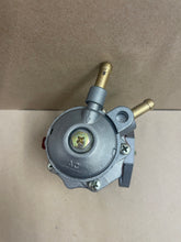 Load image into Gallery viewer, 461-13 LIFT PUMP FIAT STRADA 1.1, 1.3, 1.5 1979 ONWARDS