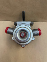 Load image into Gallery viewer, FUEL LIFT PUMP 461-264, HFP264 – PERKINS 4/212, 4/236, 4/248 MASSEY FERGUSON, INTERNATIONAL HARVESTER