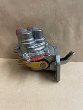 Load image into Gallery viewer, 461-312 HFP811 DELPHI LIFT PUMP – COMPAIR, HYSTER, EICHER, INGERSOLL-RAND, MASSEY FERGUSON, PERKINS