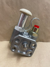 Load image into Gallery viewer, 461-334 HFP334 DIESEL LIFT PUMP IVECO FORD CARGO - 4 BOLT MOUNT