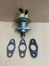 Load image into Gallery viewer, 461-355 LIFT PUMP CITREON BX14, BX16, PEUGEOT 305, 309, 405