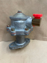 Load image into Gallery viewer, PIERBURG FUEL LIFT PUMP 720269005 702242480 D5NN9350B FORD TRACTOR
