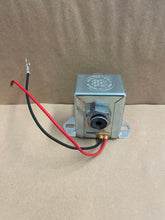 Load image into Gallery viewer, FACET 12V ELECTRONIC FUEL PUMP 40106