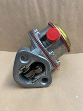 Load image into Gallery viewer, DELPHI HFP267 LIFT PUMP – CASE NEW HOLLAND TRACTORS, DAVID BROWN, ROVER P6 2000