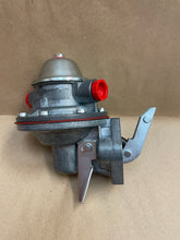 Load image into Gallery viewer, HFP66, 461-066, BCD1943/1 JOHN DEERE TRACTORS/COMBINE DIESEL LIFT PUMP