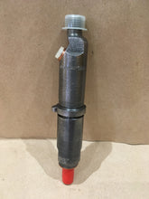 Load image into Gallery viewer, BOSCH INJECTOR 0432231823 DLLA142S792 MERCEDES BENZ OM 364A