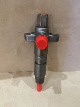 Load image into Gallery viewer, CAV INJECTOR Des No 5230304 5621687 BDLL150S6641 ROLLS ROYCE 220 MK III