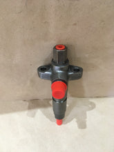 Load image into Gallery viewer, CAV INJECTOR Des No 5230304 5621687 BDLL150S6641 ROLLS ROYCE 220 MK III