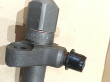 Load image into Gallery viewer, NEW CAV INJECTOR 5254127 BEDFORD 220 330 BKBL97S5153 BDLL160S6703CF 5621756