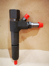 Load image into Gallery viewer, CAV INJECTOR 5288202, BKBL97S5426, NOZZLE 5621812 BDLL140S67678 LEYLAND 690 NEW