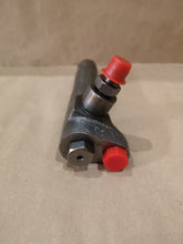 Load image into Gallery viewer, LEYLAND 401 ENGINE INJECTOR, NOZZLE NUMBER 602087