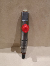 Load image into Gallery viewer, CAV INJECTOR LRB6703002 6801062 PERKINS PRIMA JD, BMC DI ROVER MAESTRO