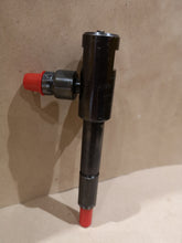 Load image into Gallery viewer, LEYLAND 410 STANADYNE INJECTOR 781271 NOZZLE 771210 ADB140M202-7