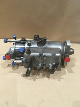 Load image into Gallery viewer, CAV DPA 3262198 FUEL PUMP FOR AEC AV 470 AV470