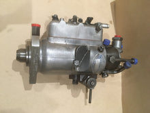 Load image into Gallery viewer, CAV DPA 3262198 FUEL PUMP FOR AEC AV 470 AV470