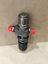 Load image into Gallery viewer, LISTER PETTER SR1, SR2, SR3 AND SR4 INJECTOR HL140S25C544 LISTER PETTER SR SERIES