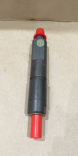 Load image into Gallery viewer, PERKINS DIESEL INJECTOR LRB6701401 6701401 NOZZLE 6801029 PERKINS HE JCB MF SCHAEF ETC