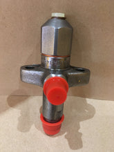 Load image into Gallery viewer, INJECTOR NSD0A048D0507 P1S4S437 5643190 LISTER PETTER AA1 AB1 AB1W AC1W AC1 AC2