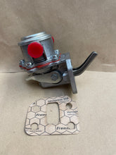 Load image into Gallery viewer, FUEL LIFT PUMP 461-264, HFP264 – PERKINS 4/212, 4/236, 4/248  MASSEY FERGUSON, INTERNATIONAL HARVESTER
