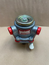 Load image into Gallery viewer, DELPHI HFP075 LIFT PUMP – CASE NEW HOLLAND
