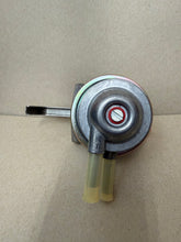 Load image into Gallery viewer, HFP502 M1801 FUEL LIFT PUMP LAND ROVER DISCOVERY 1994-98
