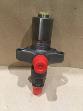 Load image into Gallery viewer, CAV INJECTOR 5490807 5611735 BDLL10S6267 PERKINS FR 3.152 CLARK FENWICK HYSTER RVI
