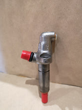 Load image into Gallery viewer, CAV DIESEL INJECTOR 6700805 LRB6700805 NOZZLE 6801016 IVECO FORD CARGO MERMAID MARINE
