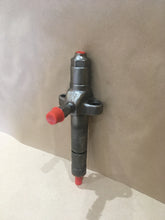 Load image into Gallery viewer, BOSCH Injector 0431204016 KBL112S28/13, Nozzle DLLA150S495 0431204016 SCANIA DS11 184-202 KW
