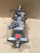Load image into Gallery viewer, DPA 3248F760 FUEL PUMP LAND ROVER 2.25 1963 - 1986
